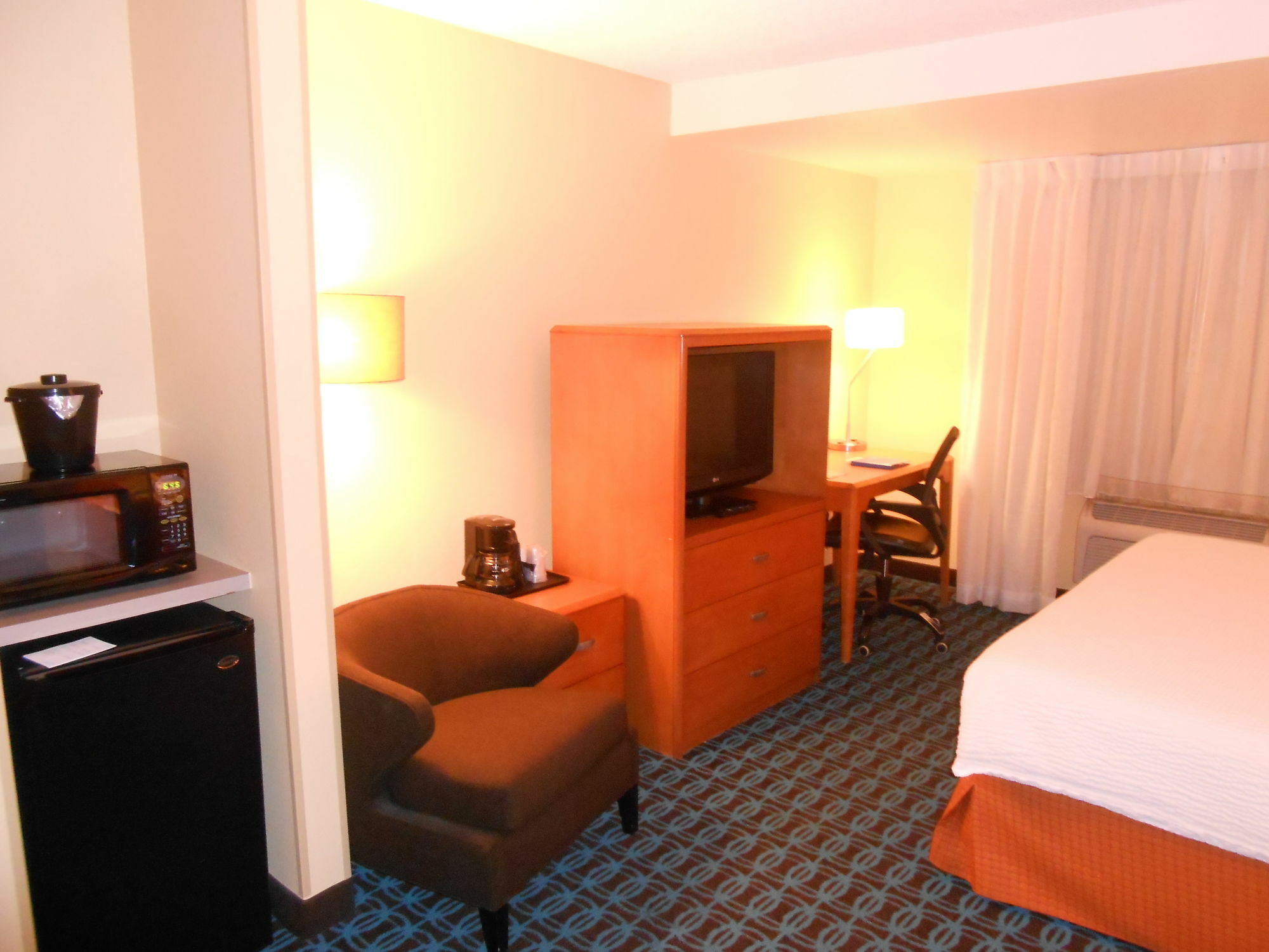 Greentree Inn And Suites Mesa / Phoenix Екстер'єр фото