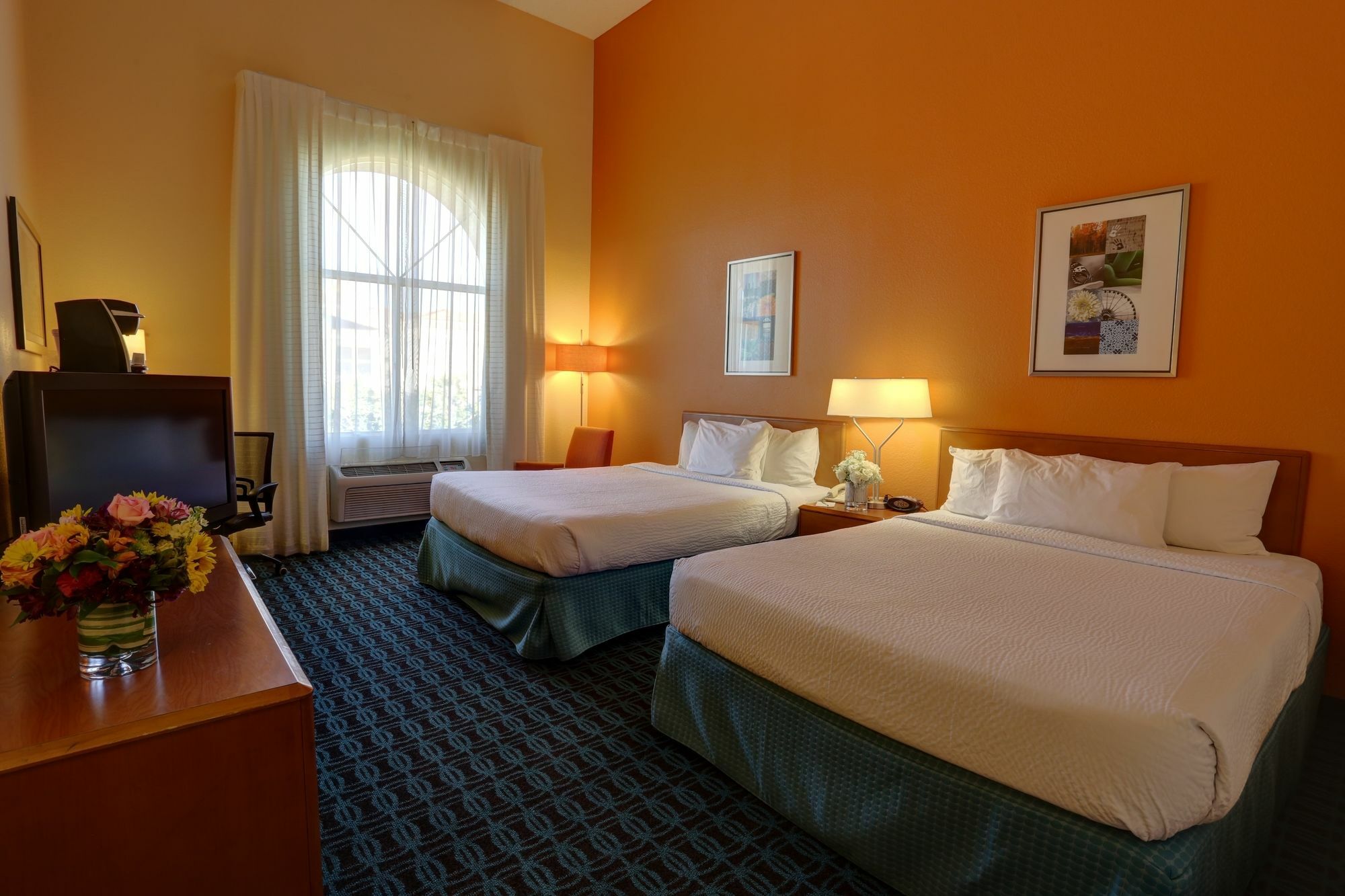 Greentree Inn And Suites Mesa / Phoenix Екстер'єр фото
